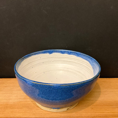 Blue Cereal/Dessert Bowl w White Interior