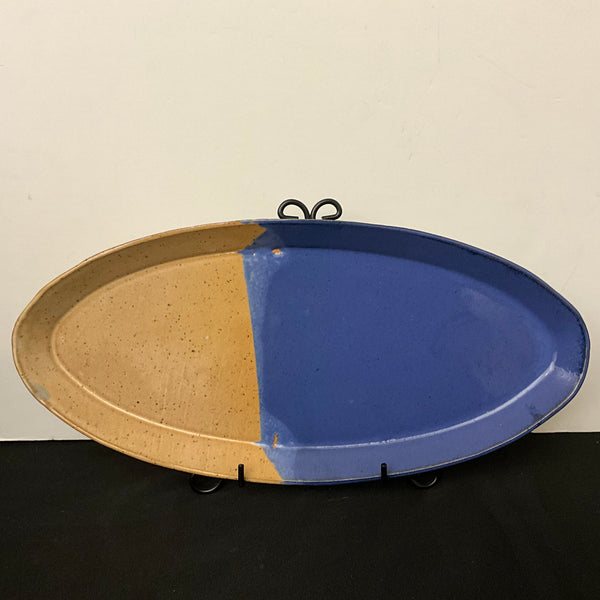 2 Tone Oval Platter in Sand and Periwinkle