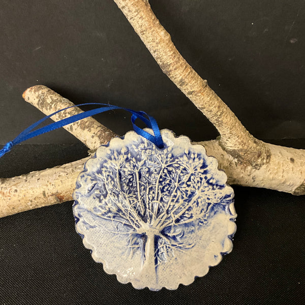 Small Ceramic Queen Anne’s Lace Disc Ornaments