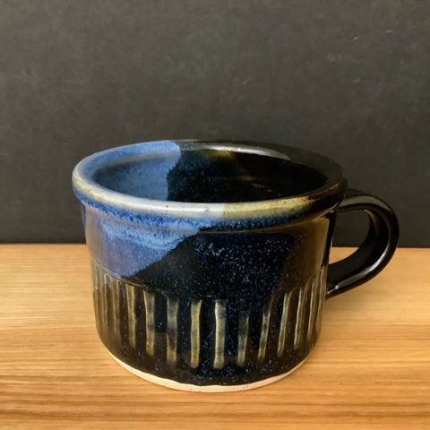 Carved Soup Mug Black & Dark Blue