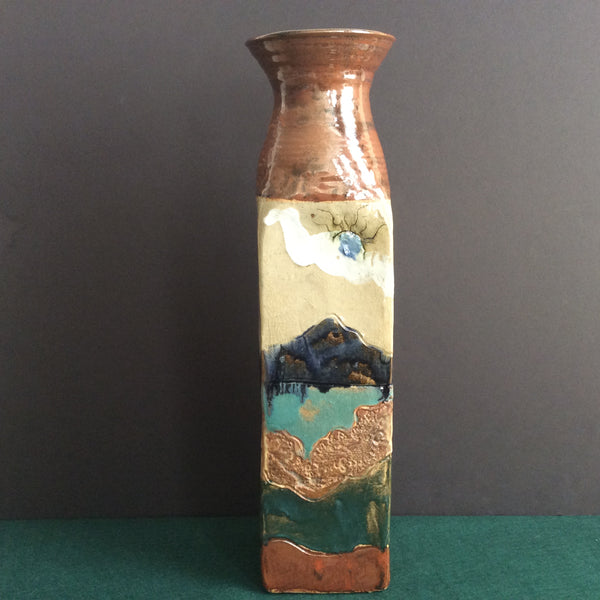 Floor Vase, Mountain Landscape Design